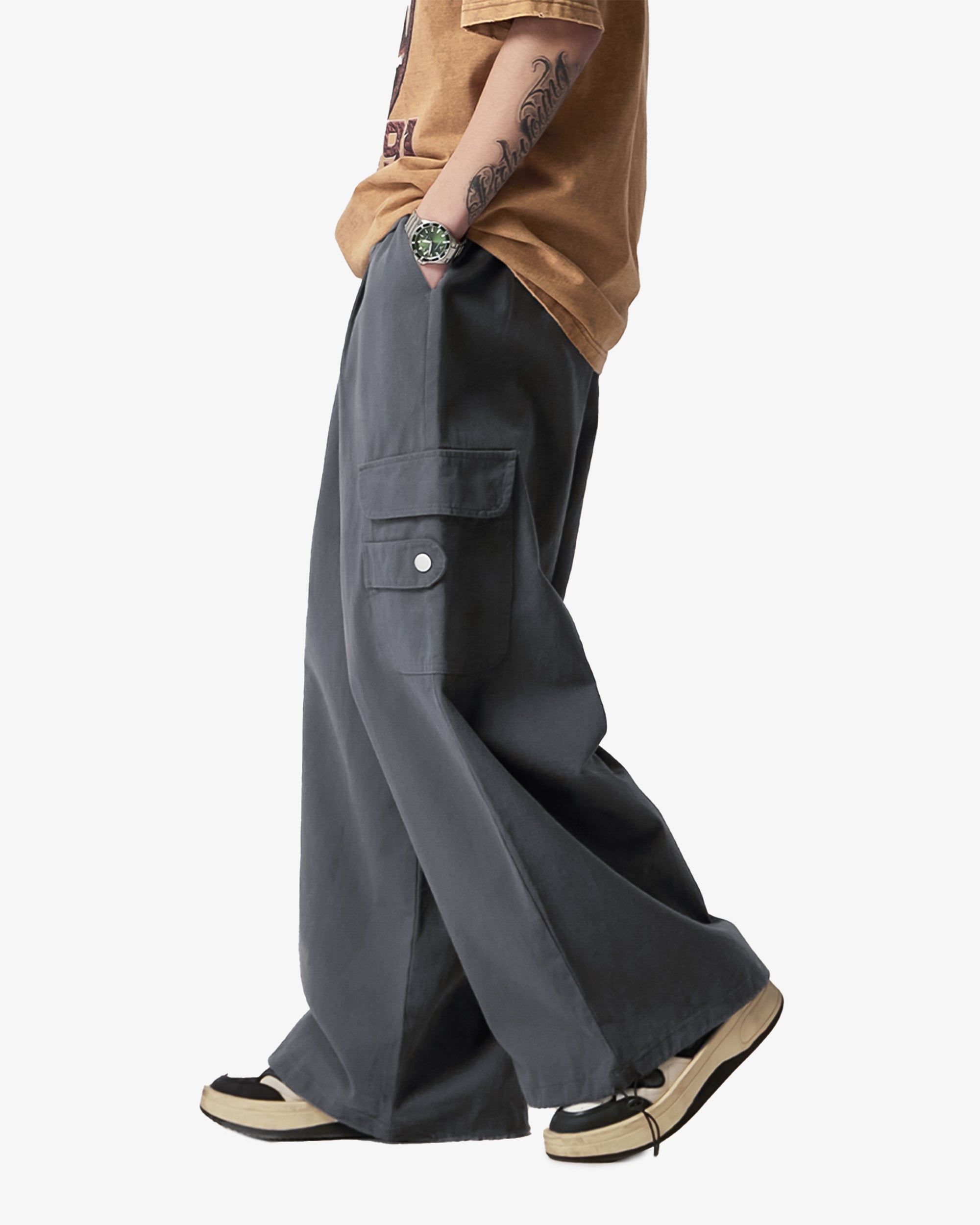 Ultra Wide Straight Fit Cuffed Cargo Pants