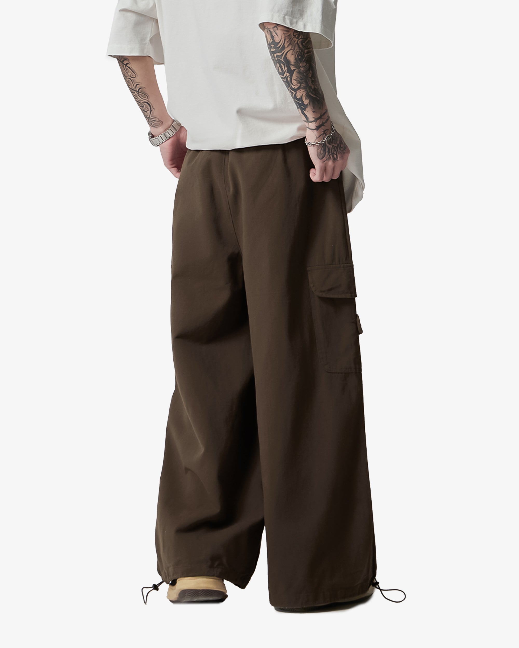 Ultra Wide Straight Fit Cuffed Cargo Pants