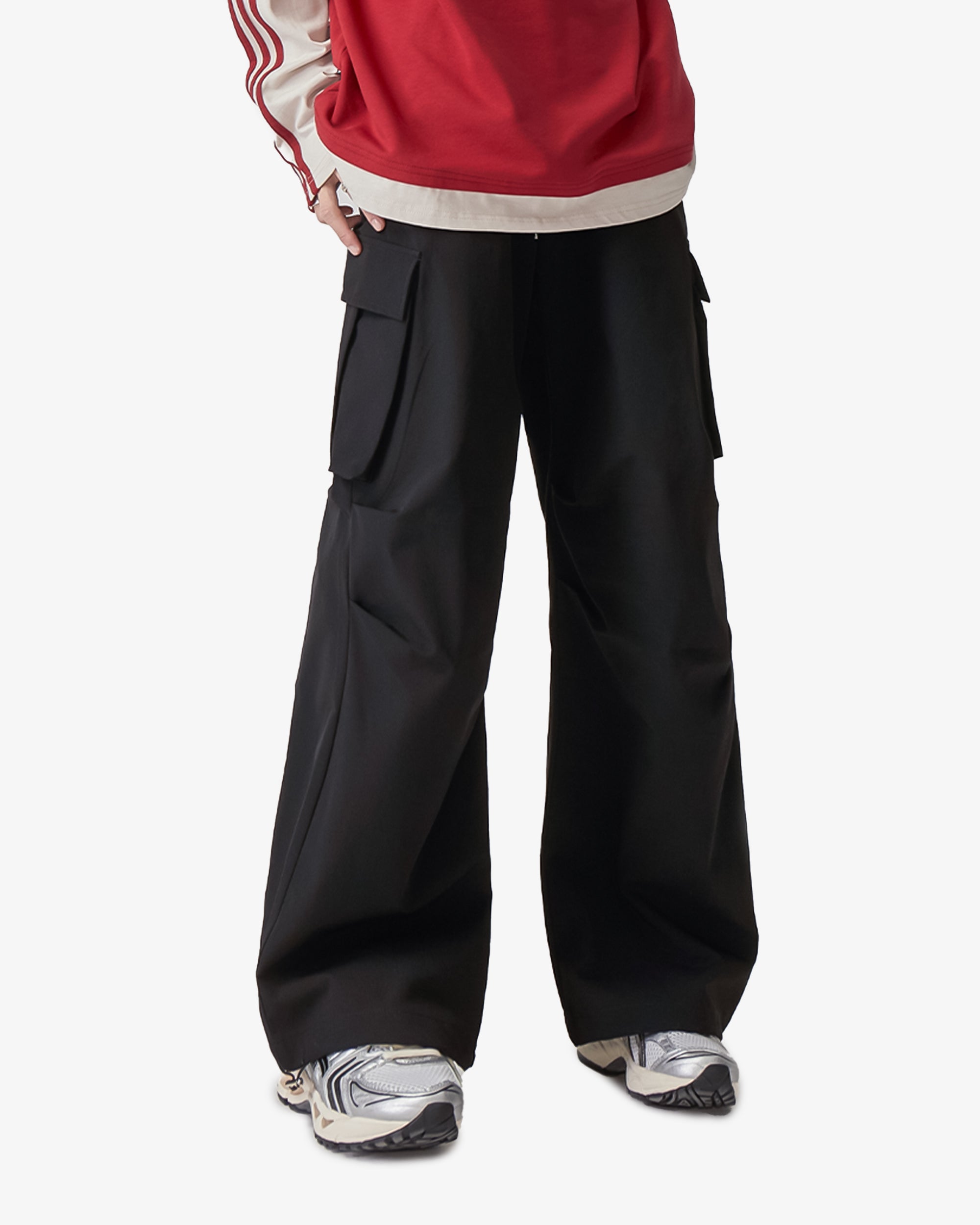 Wide Cargo Pants With Drawstrings